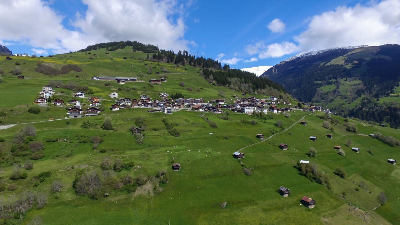 Hotel Garni Postigliun Andiast Andest Екстер'єр фото